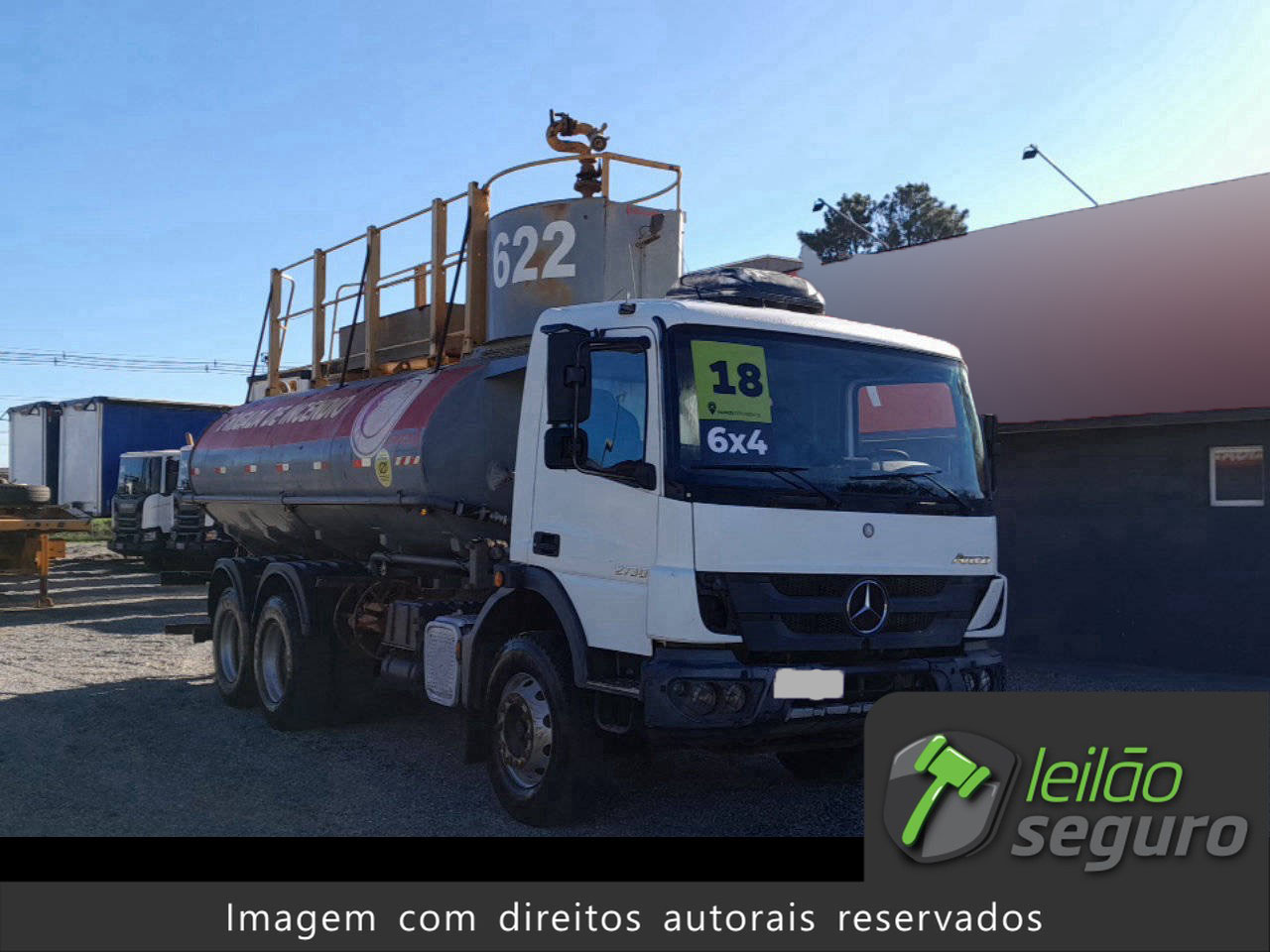 LOTE 111 MERCEDES-BENZ ATEGO 2730K 6X4 CE 2017/2018