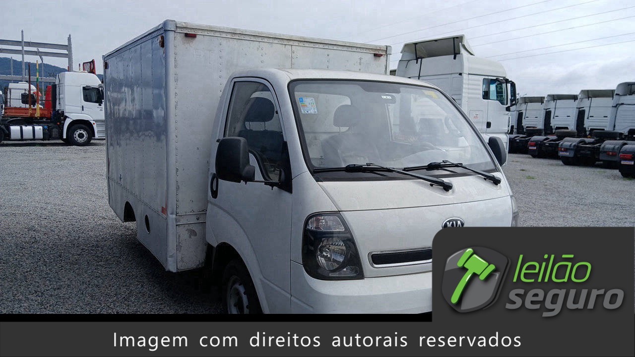LOTE 015 KIA UK2500 HD SC 3-4 2019/2019