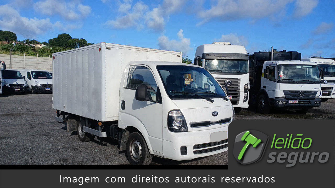LOTE 015 KIA UK2500 HD SC 4X2 2019/2019