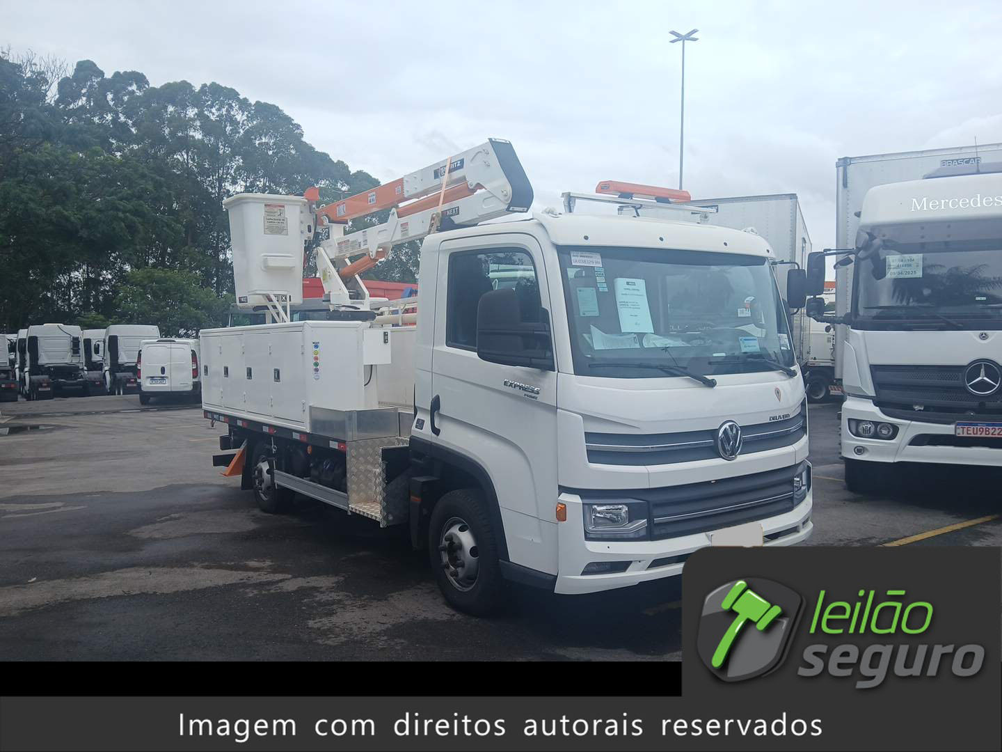 LOTE 001 VOLKSWAGEN EXPRESS DRF 4X2 2024/2025
