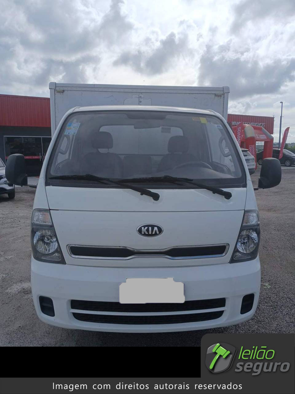 LOTE 014 KIA UK2500 HD SC 4X2 2019/2019