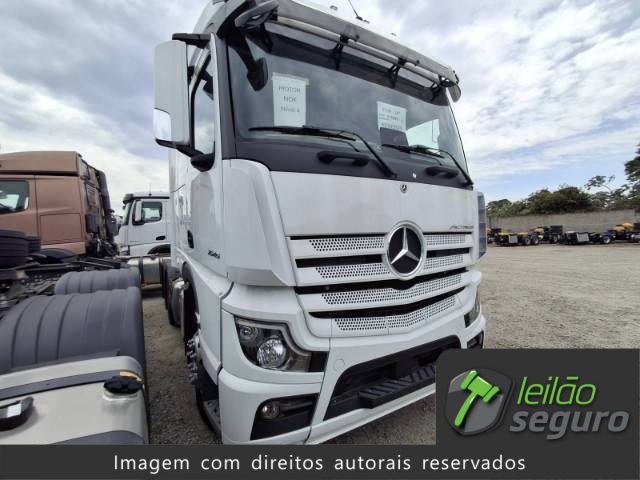 LOTE 1113 MERCEDES-BENZ ACTROS CAVALO MECÂNICO 2025/2025