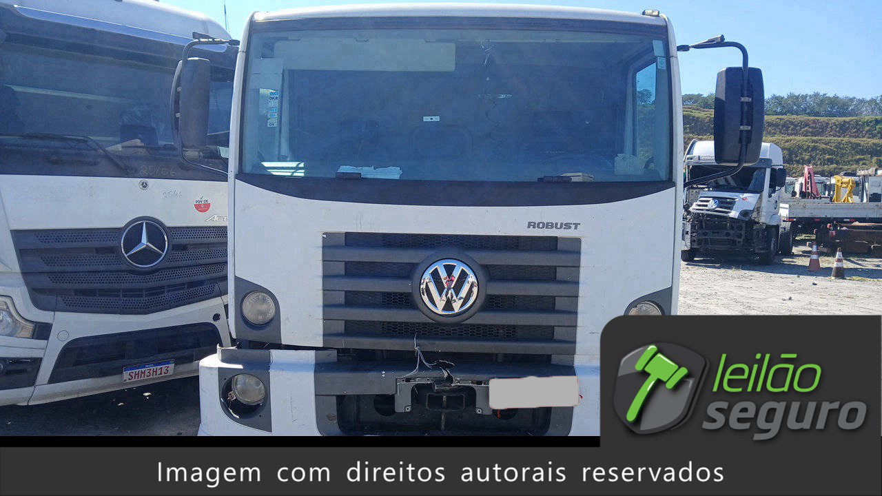 LOTE 003 VOLKSWAGEN 17.190 CRM ROB 4X2 2022/2023