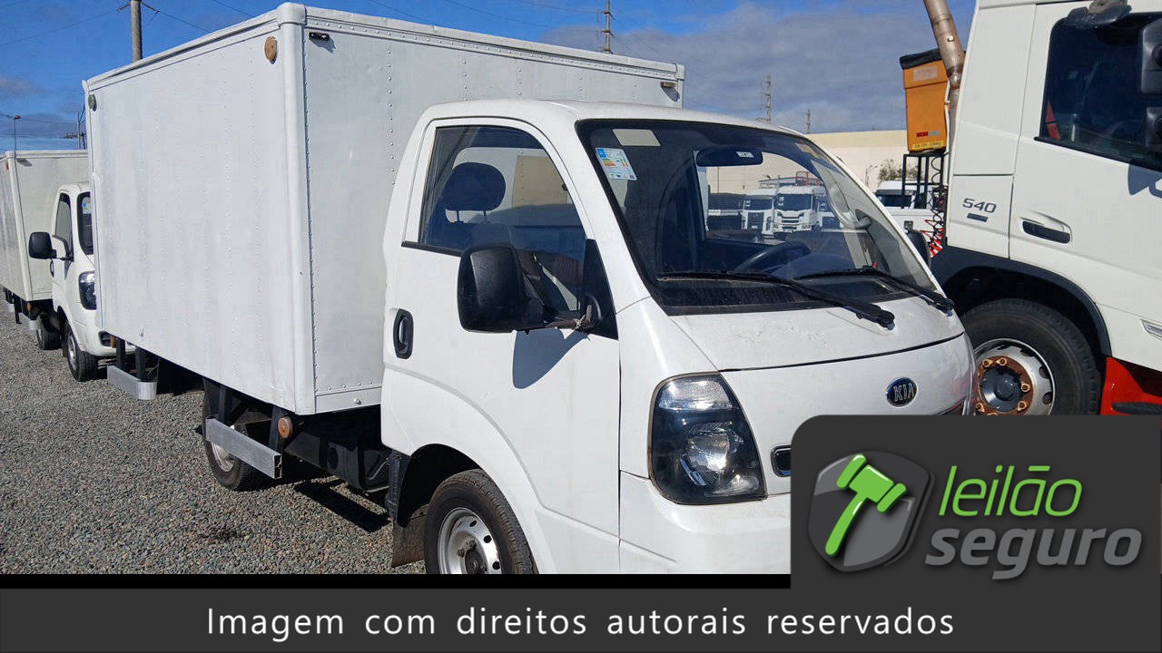 LOTE 035 KIA UK2500 HD SC 3-4 2019/2020