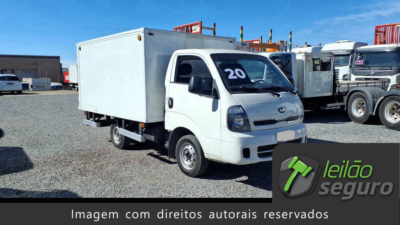 LOTE 069 KIA UK2500 HD SC 3-4 2019/2020